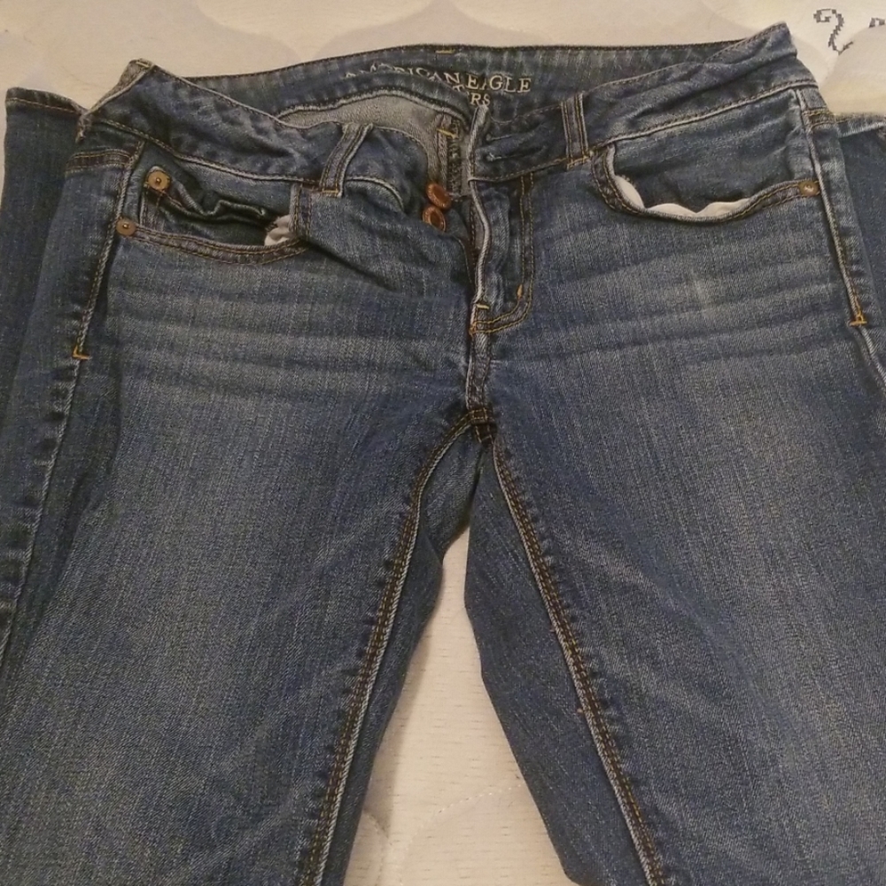 American eagle jeans